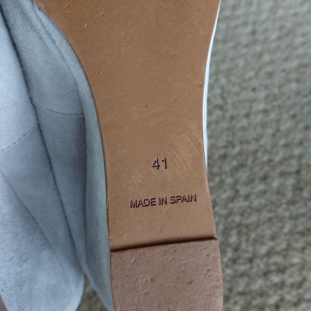 Viscata Verona Suede Wedges in Light Gray size US 10 - Picture 13 of 16